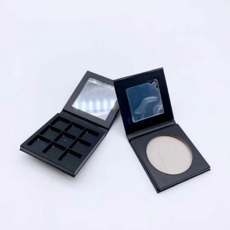 Empty Magnetic Eyeshadow Boxes